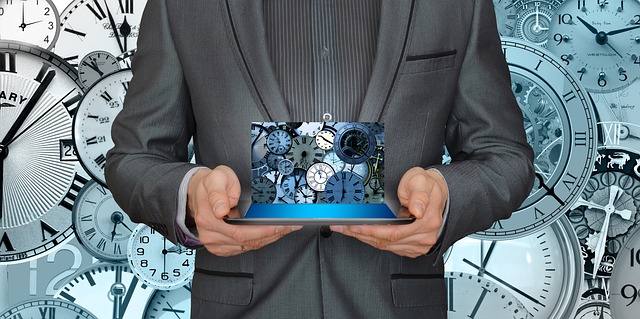 businessman-2798562_640